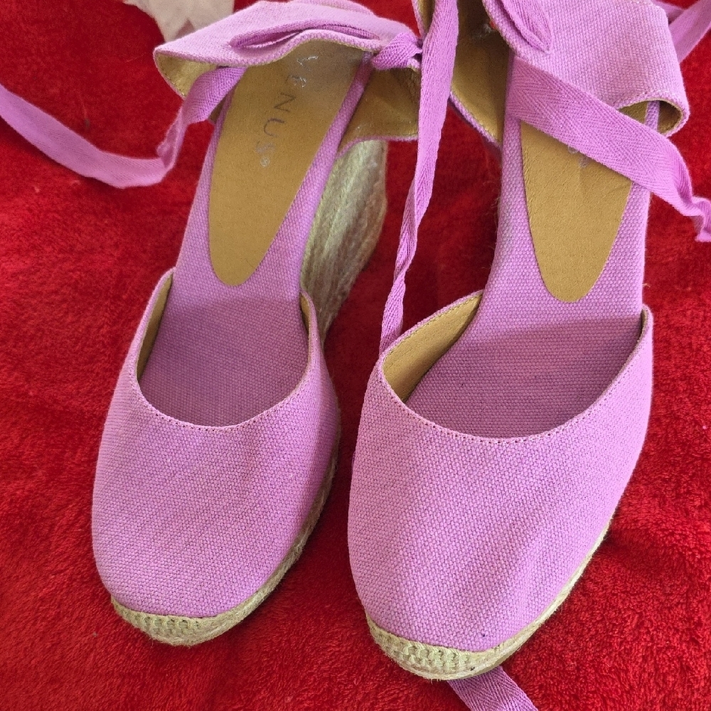 VENUS Lavender Espadrille Wedge Sandals - Picture 2 of 7